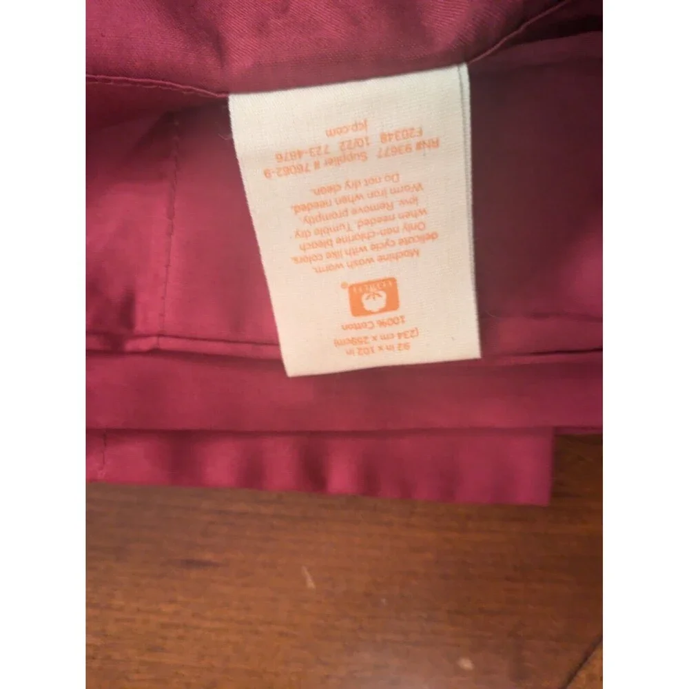 Distant Land flat sheet  Queen individual  Maroon & 2 Pillow Cases 100, %Cotton